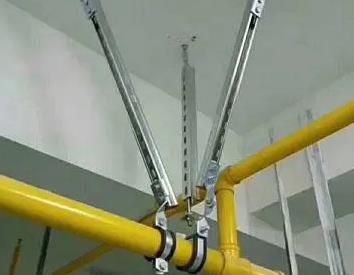 闸阀支撑架的质量要求。价格决定了顺昌抗震支撑框架的质量。